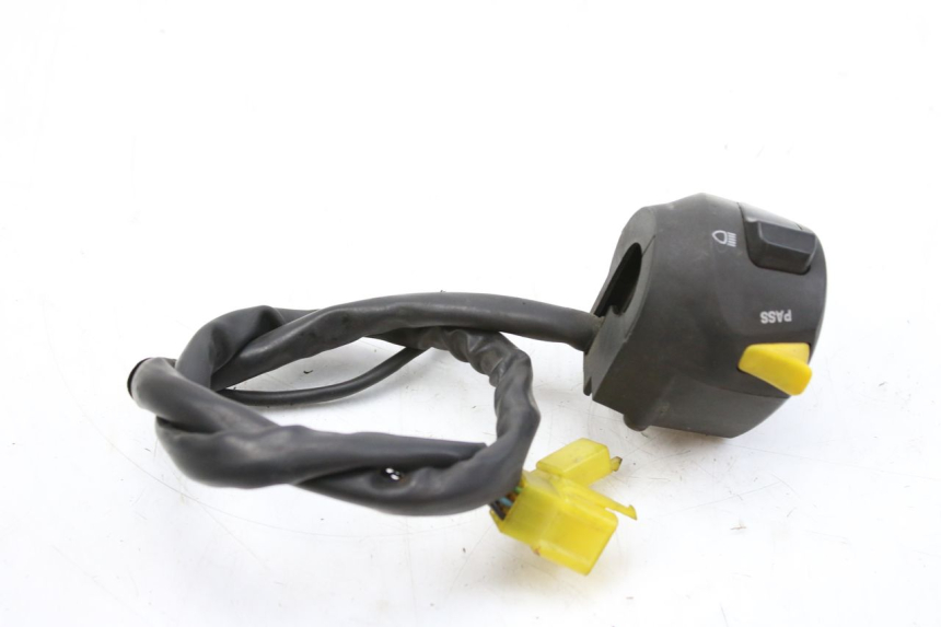 photo de INTERRUPTOR DE LUCES IZQUIERDO. SUZUKI UH BURGMAN 125 (2002 - 2006)