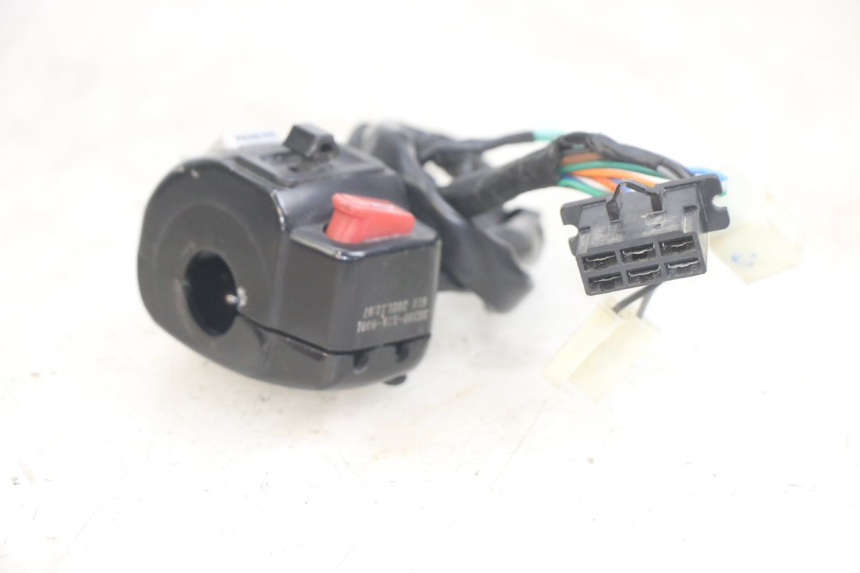 photo de INTERRUPTOR DE LUCES IZQUIERDO SYM JET 14 4T 50 (2018 - 2022)