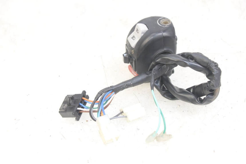 photo de INTERRUPTOR DE LUCES IZQUIERDO SYM JET 14 4T 50 (2018 - 2022)