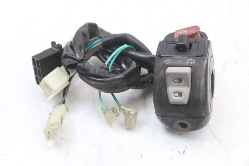 photo de INTERRUPTOR DE LUCES IZQUIERDO SYM JET 14 4T 50 (2018 - 2022)