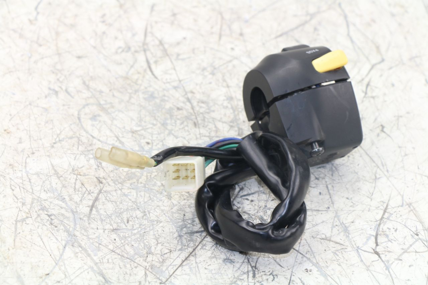 photo de INTERRUPTOR DE LUCES IZQUIERDO SYM JET SPORT XR 50 (2006 - 2015)