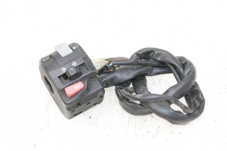 photo de INTERRUPTOR DE LUCES IZQUIERDO YAMAHA TDM ABS 900 (2002 - 2014)