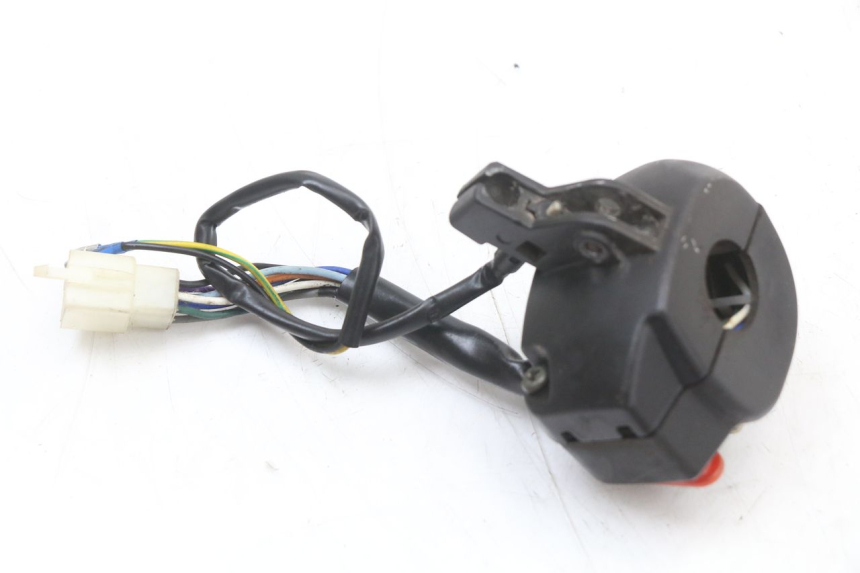 photo de INTERRUPTOR DE LUCES IZQUIERDO TNT MOTOR ROMA 10' 4T 50 (2007 - 2018)