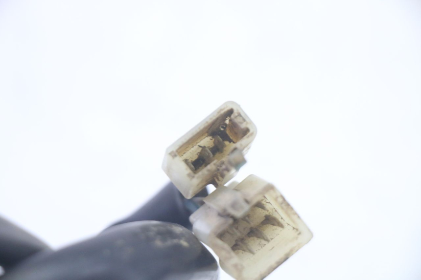 photo de CONMUTADOR IZQUIERDA YAMAHA TZR 50 (2008 - 2016) - Detalles de los puntos de fijación