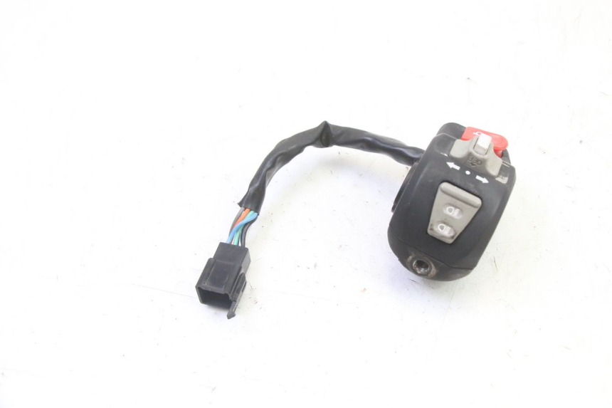photo de INTERRUPTOR DE LUCES IZQUIERDO PEUGEOT V-CLIC VCLIC 50 (2007 - 2013)