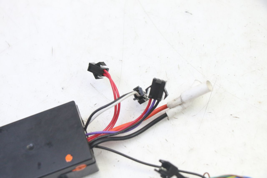 photo de CONMUTADOR IZQUIERDA DUALTRON VICTOR LIMITED 1