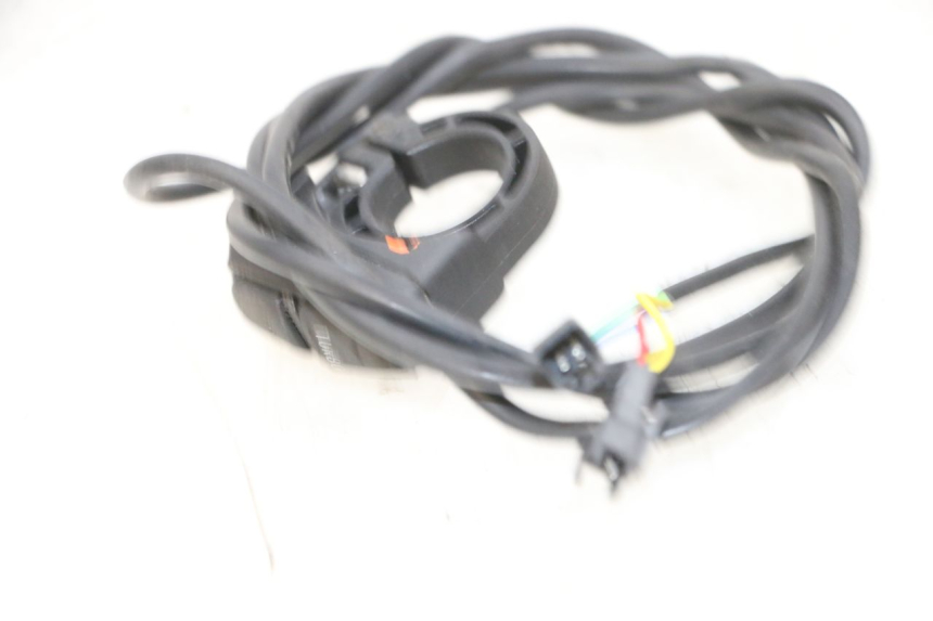 photo de CONMUTADOR IZQUIERDA DUALTRON VICTOR LIMITED 1