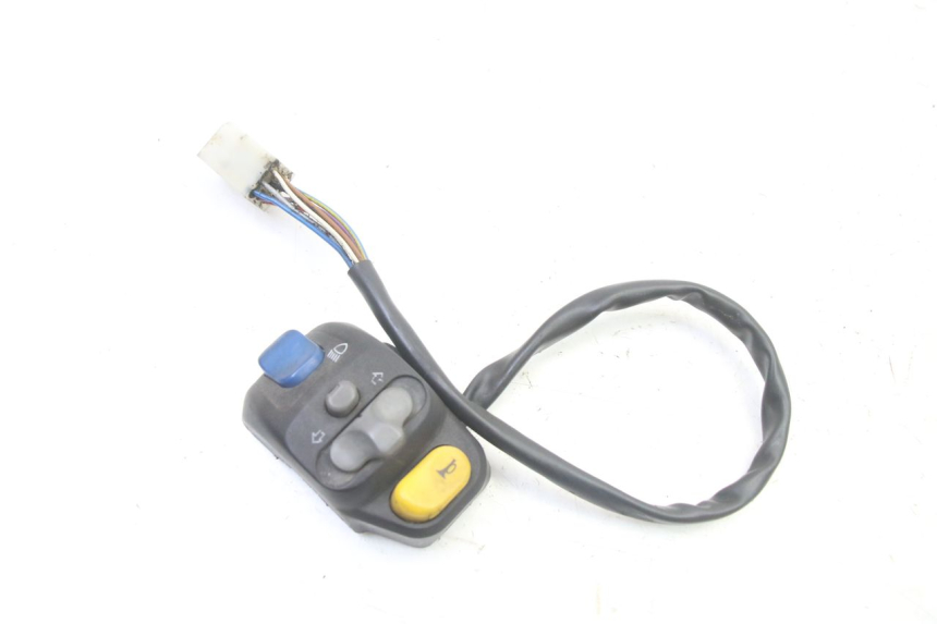 photo de INTERRUPTOR DE LUCES IZQUIERDO PEUGEOT VIVACITY 50 (2004 - 2009)
