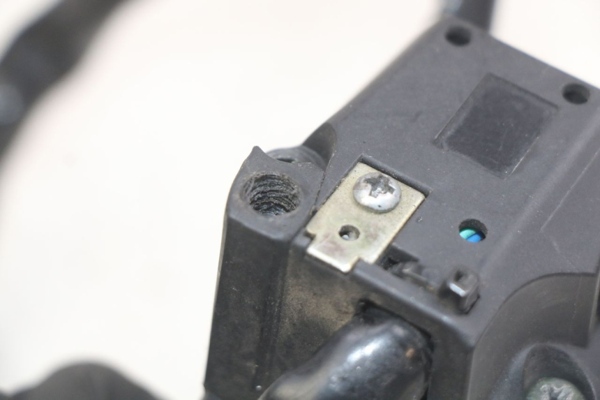 photo de INTERRUPTOR DE LUCES IZQUIERDO SYM WOLF SB 125 (2011 - 2018)