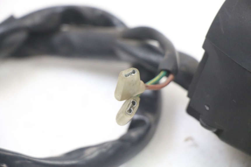 photo de INTERRUPTOR DE LUCES IZQUIERDO YAMAHA X-MAX XMAX 125 (2010 - 2014)