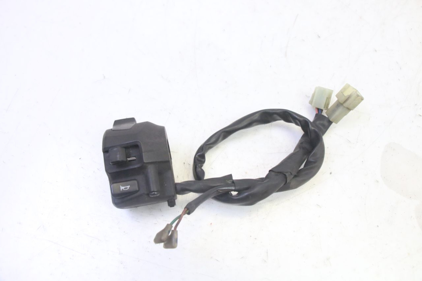 photo de INTERRUPTOR DE LUCES IZQUIERDO YAMAHA X-MAX XMAX 125 (2010 - 2014)