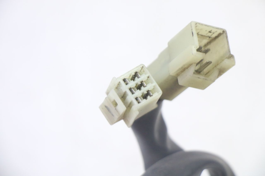 photo de INTERRUPTOR DE LUCES IZQUIERDO YAMAHA X-MAX XMAX 125 (2010 - 2014)