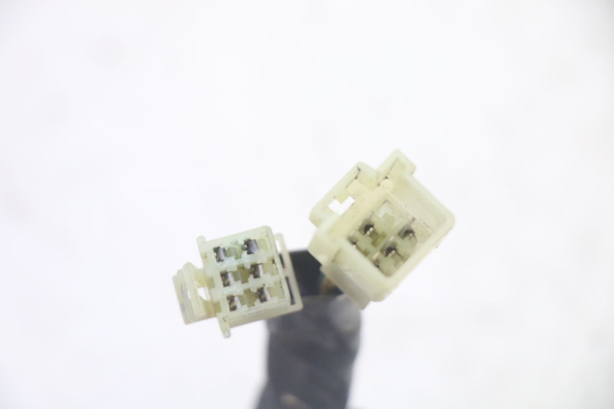 photo de INTERRUPTOR DE LUCES IZQUIERDO YAMAHA X-MAX XMAX 125 (2010 - 2014)