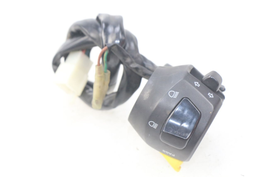 photo de INTERRUPTOR DE LUCES IZQUIERDO TGB X-MOTION XMOTION 125 (2008 - 2014)