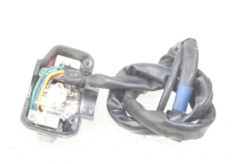 photo de INTERRUPTOR DE LUCES IZQUIERDO YAMAHA BW'S BWS 125 (2010 - 2013)