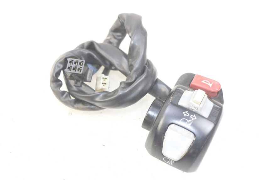 photo de INTERRUPTOR DE LUCES IZQUIERDO YAMAHA BW'S BWS 125 (2010 - 2013)