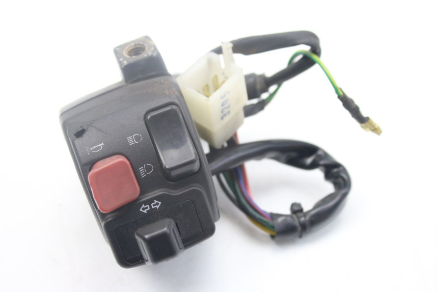 photo de INTERRUPTOR DE LUCES IZQUIERDO YAMAHA BW'S EASY 50 (2013 - 2016)