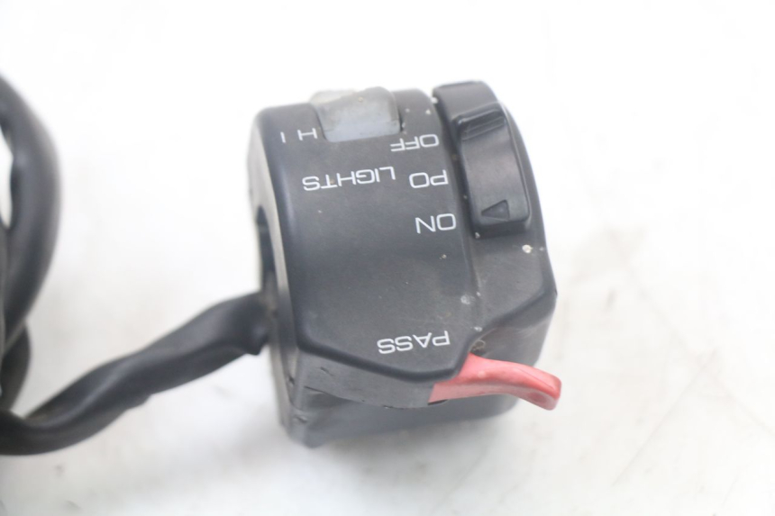 photo de INTERRUPTOR DE LUCES IZQUIERDO YAMAHA FJ 3CX 1200 (1986 - 1996)