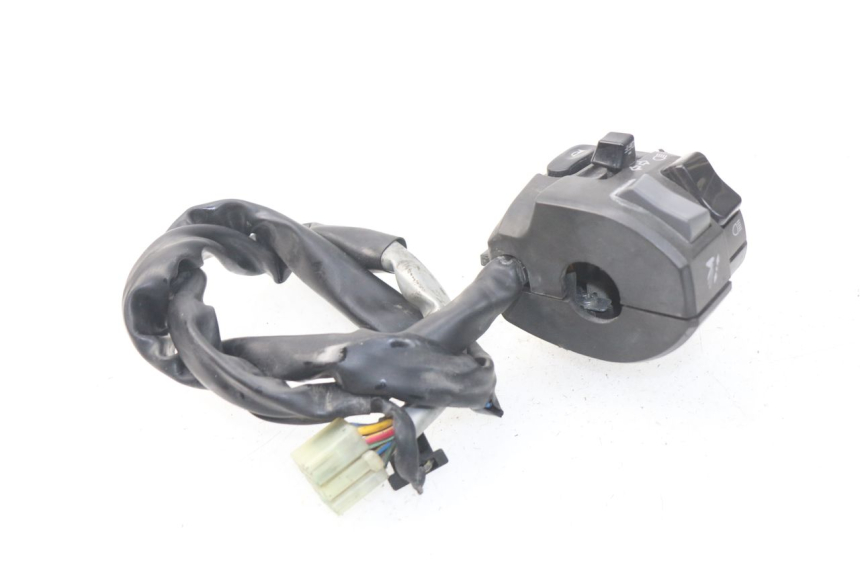 photo de INTERRUPTOR DE LUCES IZQUIERDO YAMAHA FJR ABS 1300 (2006 - 2012)