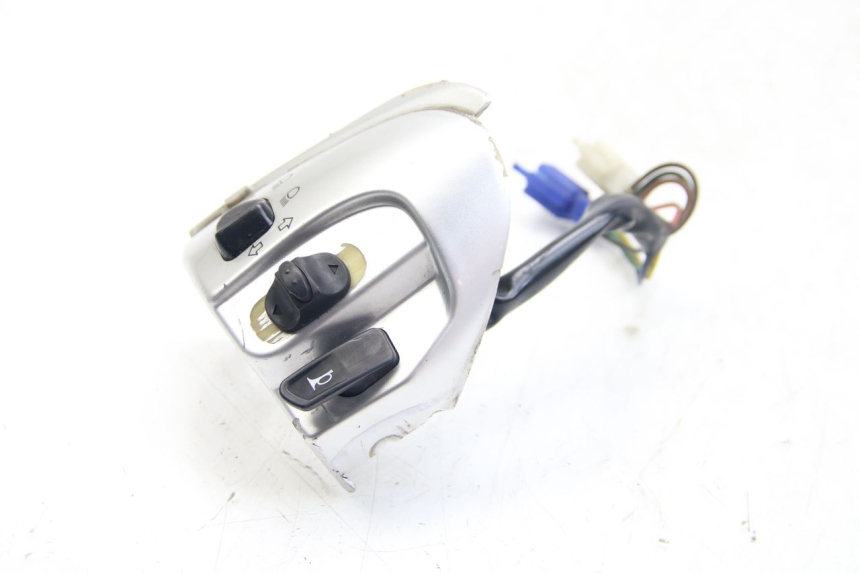 photo de INTERRUPTOR DE LUCES IZQUIERDO YAMAHA HW XENTER 125 (2011 - 2017)