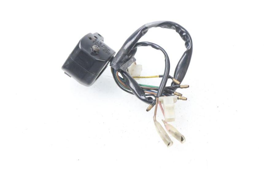 photo de INTERRUPTOR DE LUCES IZQUIERDO YAMAHA SR 125 (1996 - 2003)