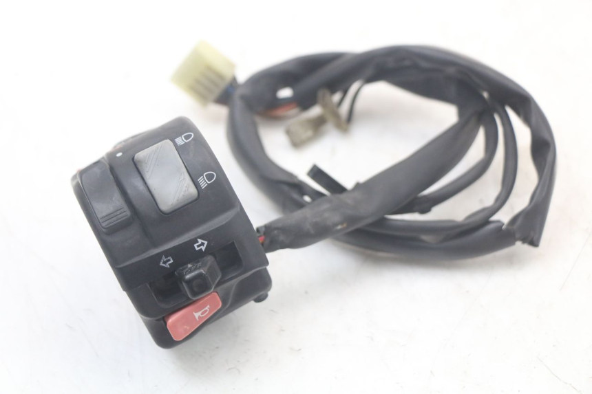 photo de INTERRUPTOR DE LUCES IZQUIERDO YAMAHA TDM ABS 900 (2002 - 2014)