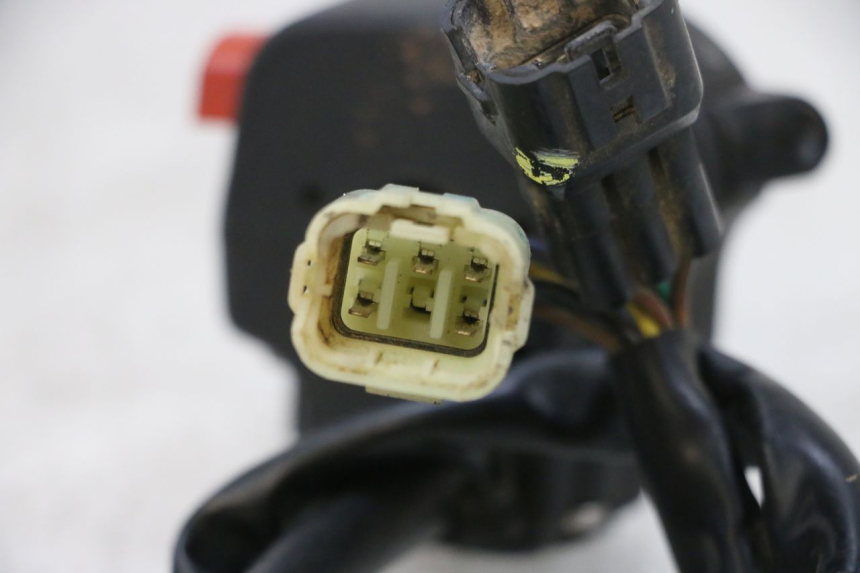 photo de CONMUTADOR IZQUIERDA YAMAHA YFM R RAPTOR 250 (2008 - 2014) - Vista general del producto