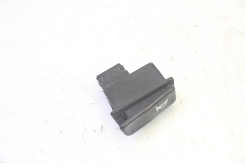 photo de CONMUTADOR DE CLAXON SYM FIDDLE 3 III 125 (2014 - 2020) - Detalle de la pieza