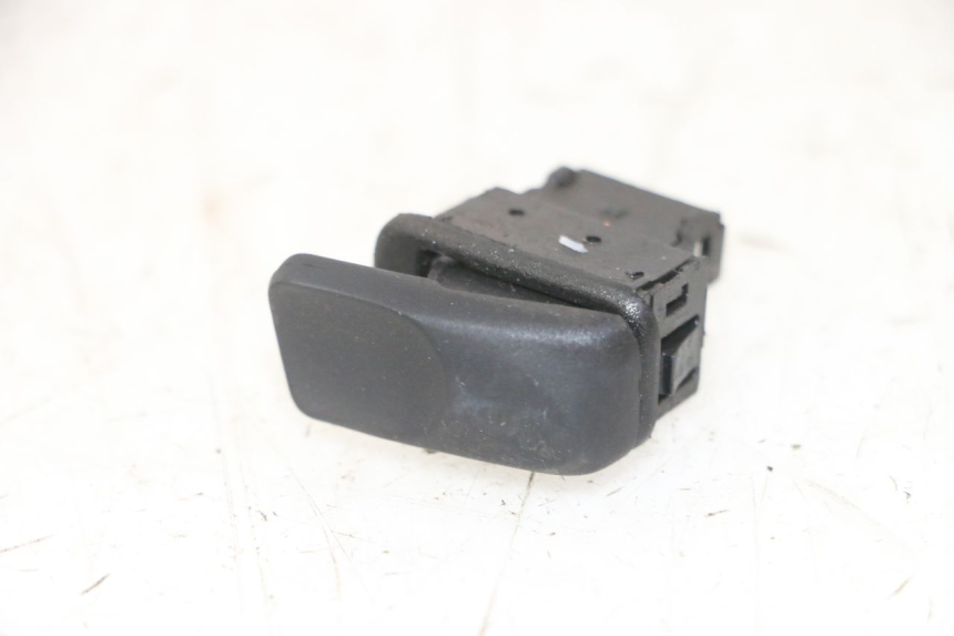 photo de CONMUTADOR CLAXON PIAGGIO MP3 LT 300 (2010 - 2016)