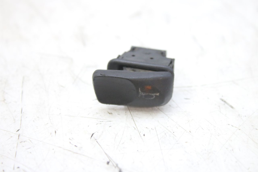 photo de CONMUTADOR DE CLAXON PIAGGIO MP3 RL 250 (2007 - 2010)