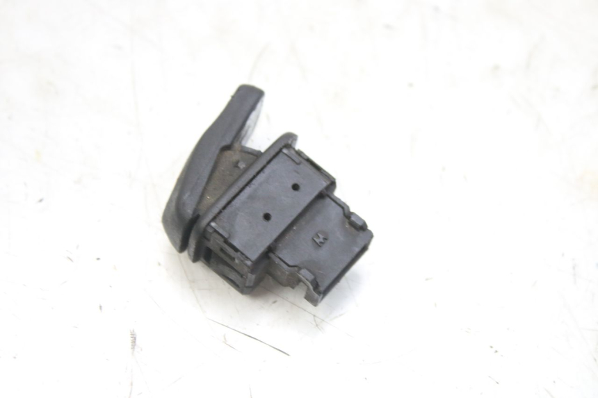 photo de CONMUTADOR DE CLAXON PIAGGIO MP3 RL 250 (2007 - 2010)