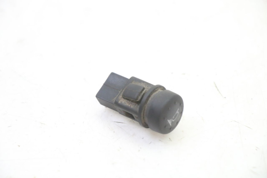 photo de CONMUTADOR CLAXON PIAGGIO SUPER LX 125 (2000 - 2003)