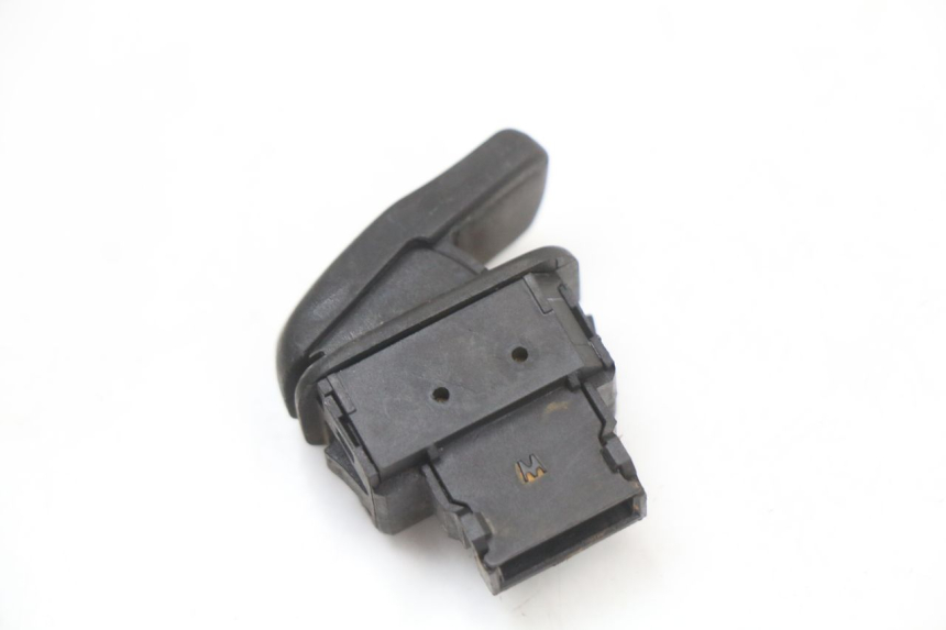 photo de CONMUTADOR CLAXON PIAGGIO VESPA S 2T 50 (2007 - 2014)