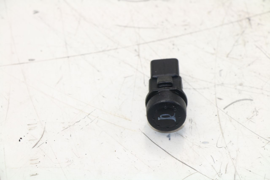 photo de CONMUTADOR DE CLAXON PIAGGIO X9 125 (2000 - 2003)