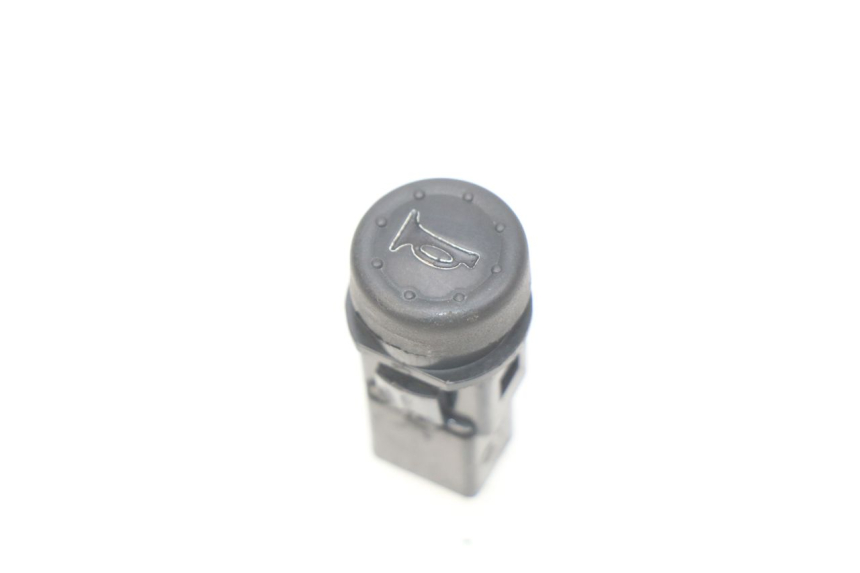 photo de CONMUTADOR DE CLAXON PIAGGIO ZIP 4T 50 (2018 - 2020)