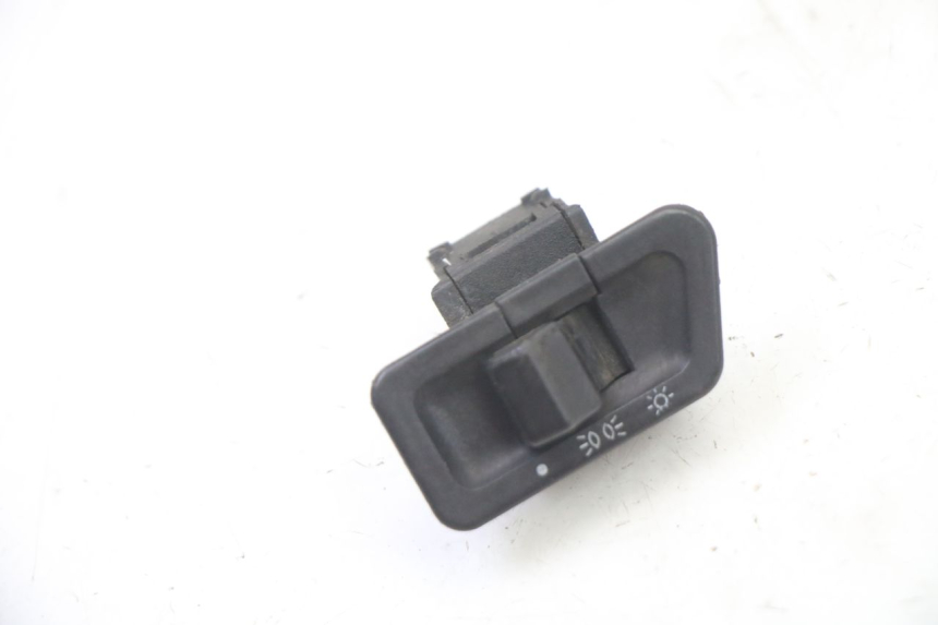 photo de CONMUTADOR LUCES SYM FIDDLE 2 S 125 (2012 - 2014)