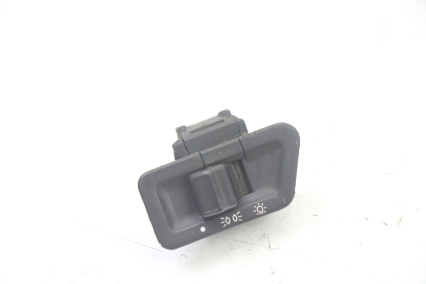photo de CONMUTADOR LUCES SYM FIDDLE 125 (2008 - 2010)