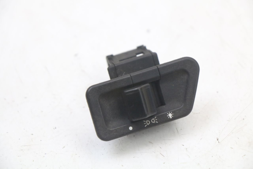 photo de CONMUTADOR LUCES HONDA NES AROBASE 125 (2000 - 2003)