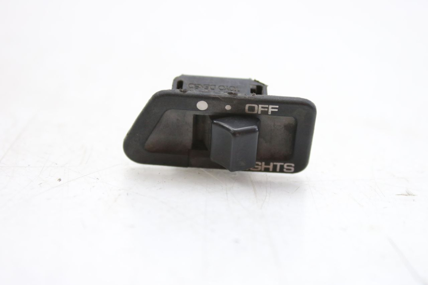 photo de INTERRUPTOR DE LUZ DE FARO. PEUGEOT SV 125 (1991 - 1994)