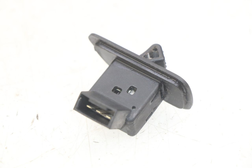 photo de INTERRUPTOR DE LUZ PIAGGIO X9 125 (2000 - 2003)