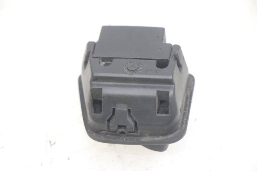 photo de INTERRUPTOR DE LUZ ALTA APRILIA SR 2T 50 (2012 - 2017)