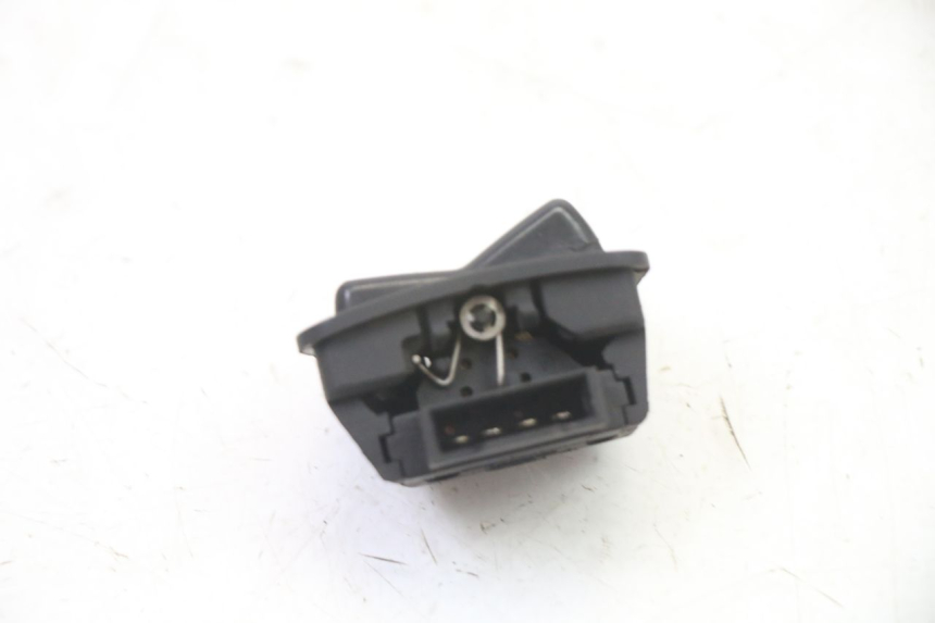 photo de INTERRUPTOR DE LUZ ALTA SYM FIDDLE 2 50 (2008 - 2013)