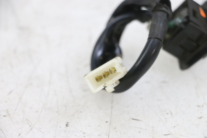 photo de CONMUTADOR LUCES MBK FLIPPER 115 (2013 - 2017) - Otra perspectiva