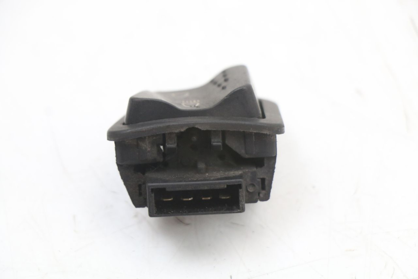 photo de INTERRUPTOR DE LUZ ALTA PIAGGIO FLY 2T 50 (2004 - 2017)