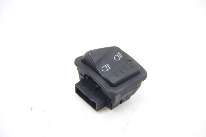 photo de INTERRUPTOR DE LUZ ALTA GILERA RUNNER SP 50 (2009 - 2017)