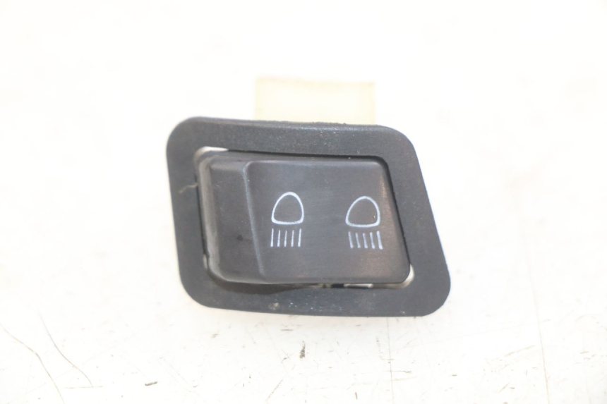 photo de INTERRUPTOR DE LUZ ALTA HONDA VISION NSC R 50 (2013 - 2015)