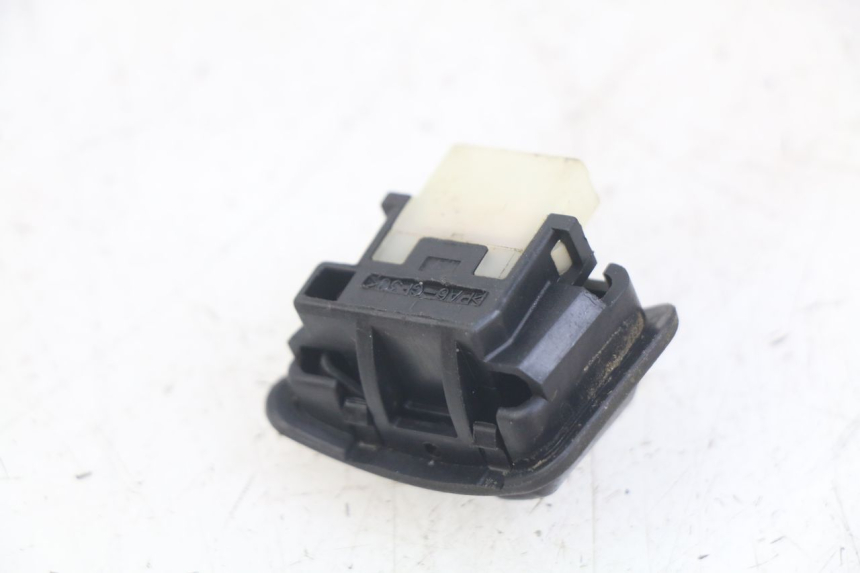 photo de INTERRUPTOR DE LUZ ALTA HONDA VISION NSC R 50 (2013 - 2015)