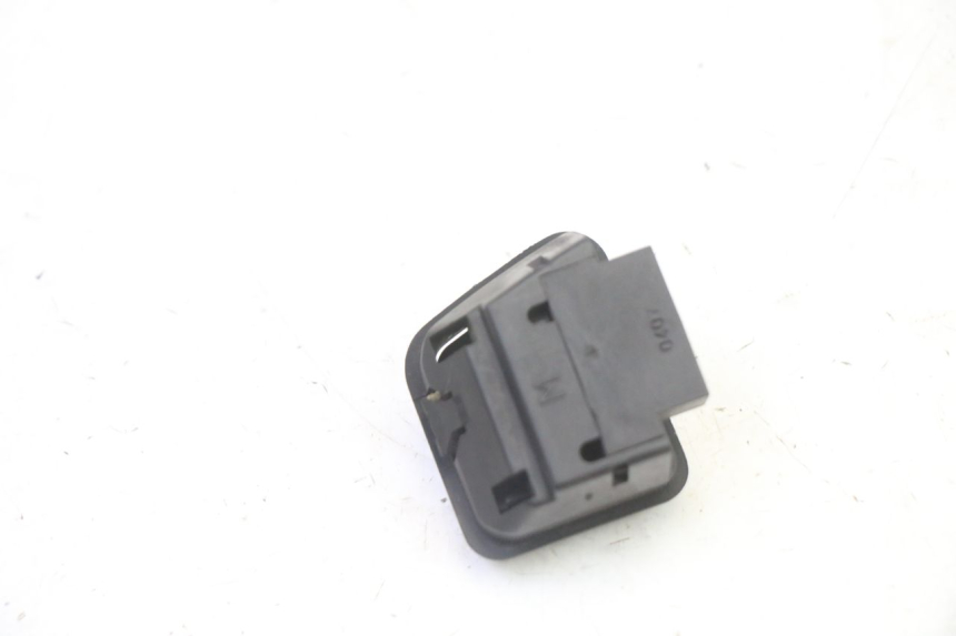 photo de CONMUTADOR LUCES PIAGGIO LIBERTY 4T 50 (2009 - 2015)