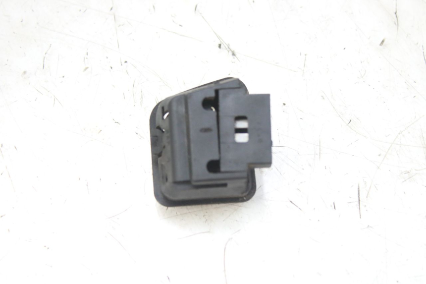 photo de INTERRUPTOR DE LUZ ALTA PIAGGIO MP3 RL 250 (2007 - 2010)