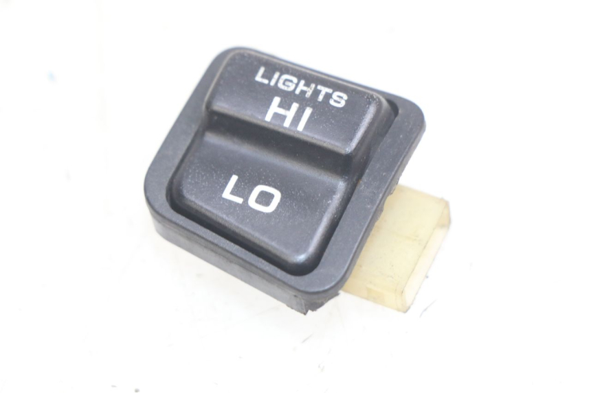 photo de INTERRUPTOR DE LUZ ALTA PEUGEOT SV 125 (1991 - 1994)